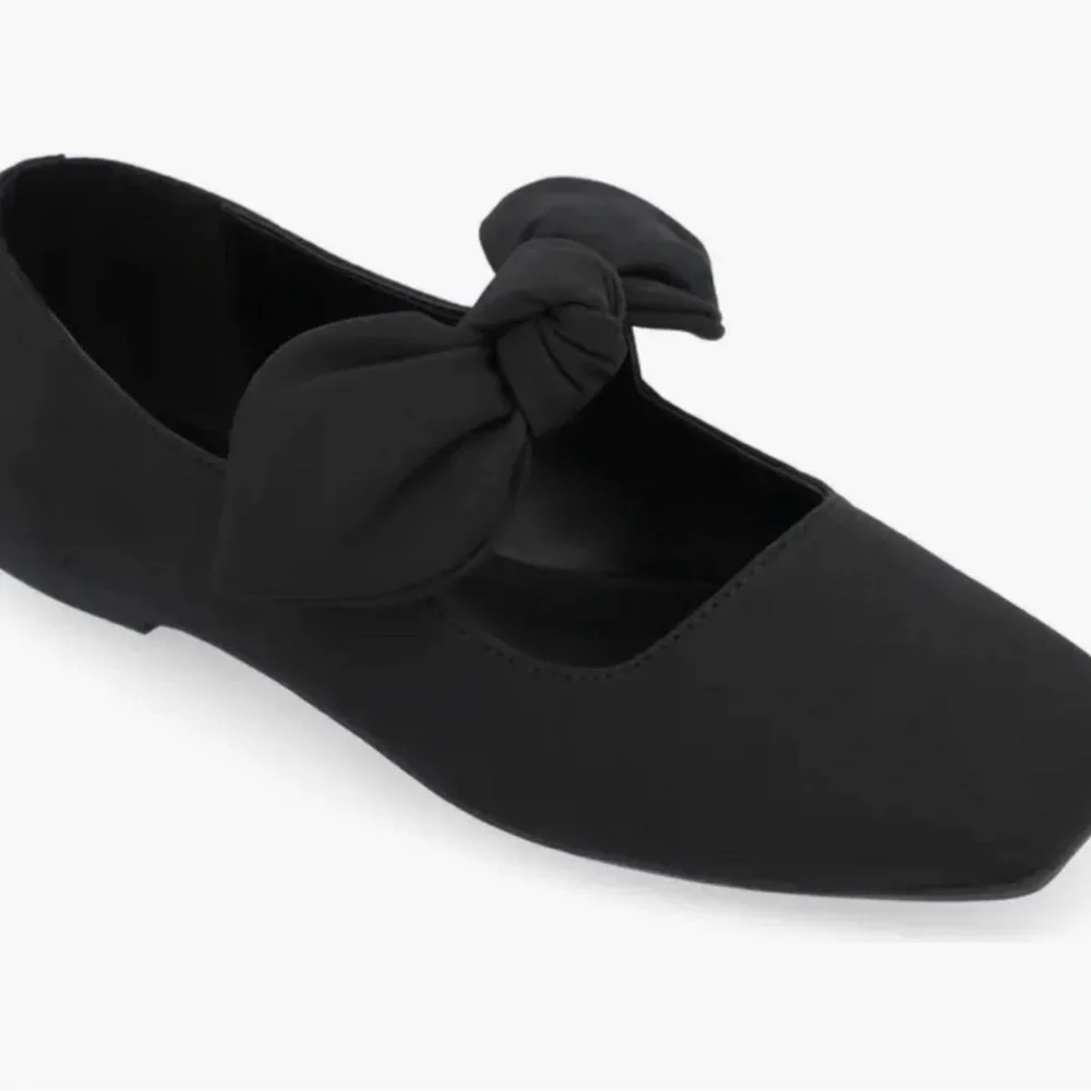 Journee Collection Seralinn Black Bow Mary Jane Flat